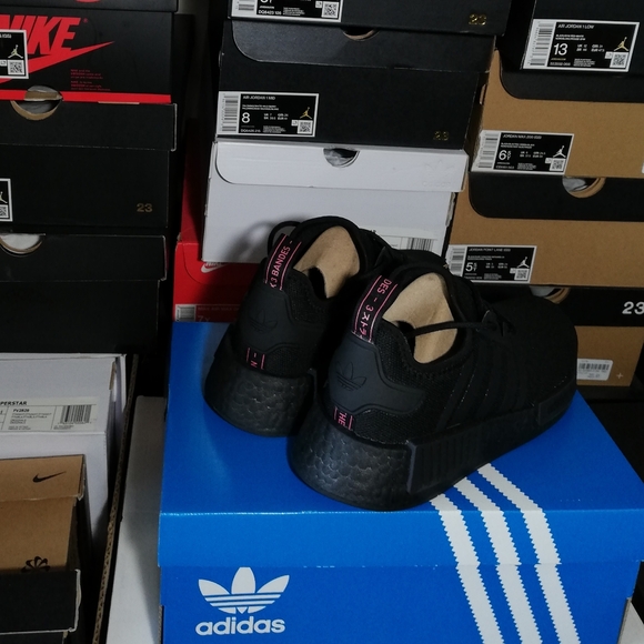 ADIDAS NMD_R1 SPECIAL EDITION DEEP BLACK/PINKISH WOMEN'S SZ7 BRAND NEW IN BOX - Picture 10 of 13